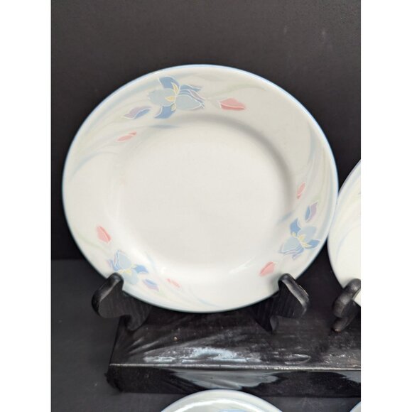 Fresh Flowers by Excel Iris 2 Footed Cups and Saucers with 2 Dessert Plate - Picture 2 of 10